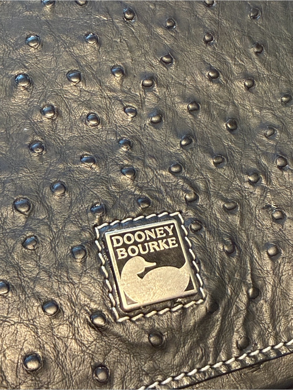 DOONEY & BOURKE Vintage Y2K East West Embossed Leather Flap Shoulder Bag - Picture 10 of 10